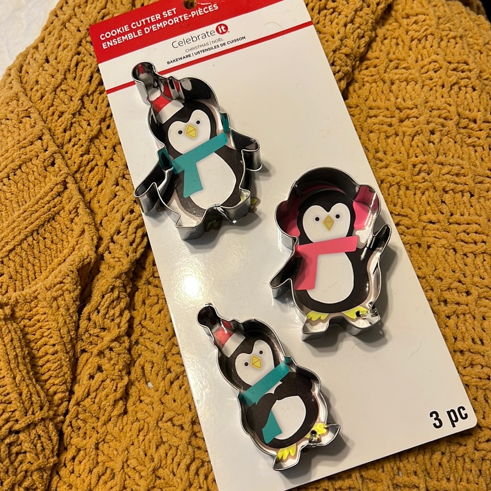 Penguin cookie cutters